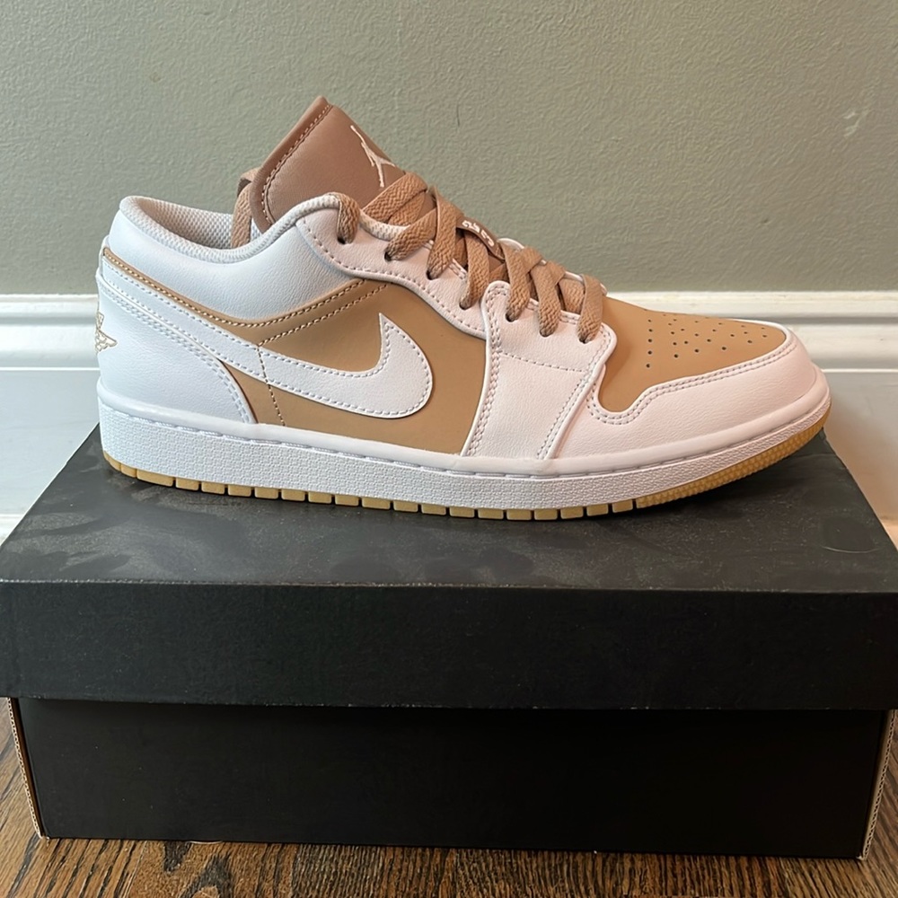 Jordan 1 Low Hemp White